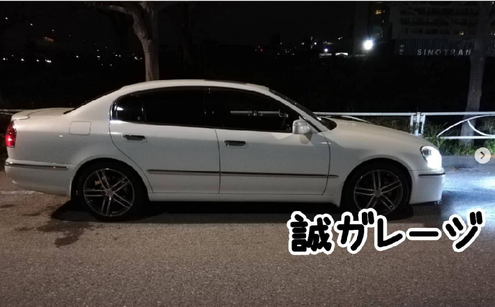日産　シーマ　F50