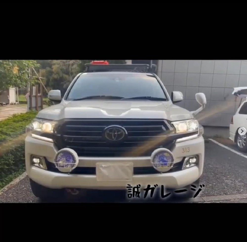 ランクル200