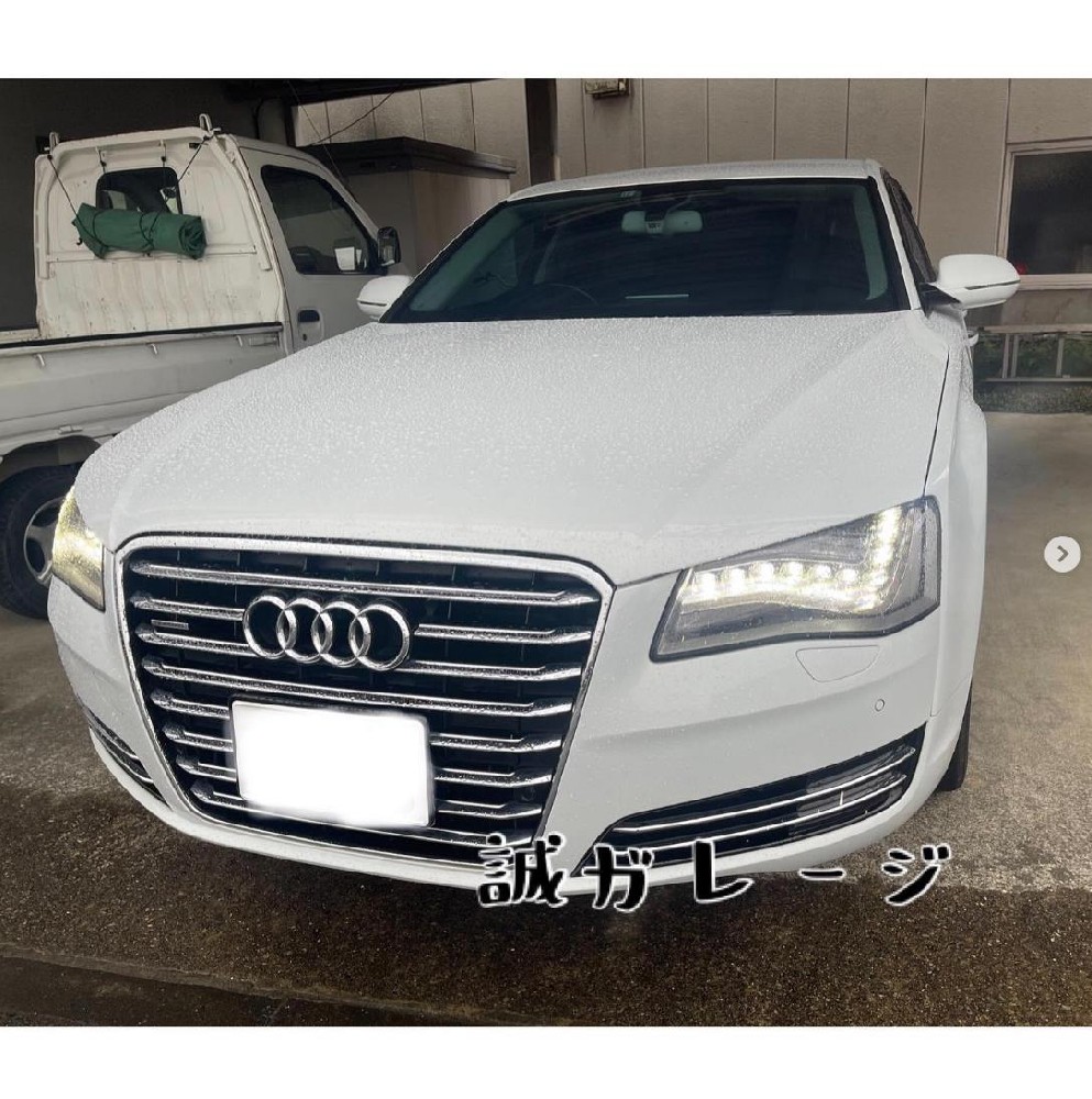 アウディ A8